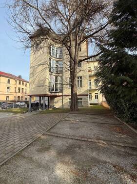 Außenansicht - Stellplätze - 