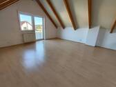 0503 Studio mit Balkönchen.jpg - 