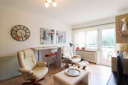 Wohnbereich - 1 Zimmer Einfamilienhaus zum Kaufen in Rodgau