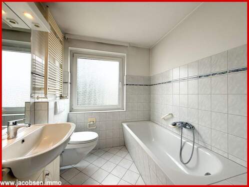 Erdgeschoss Wannenbad - 