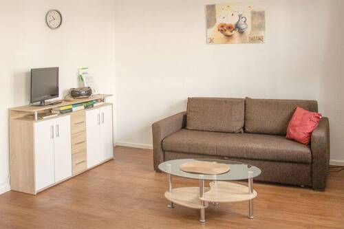 Wohnzimmer - Nachnutzer gesucht! Tolle Möblierte 2-Raumwohnung in der Innenstadt.
