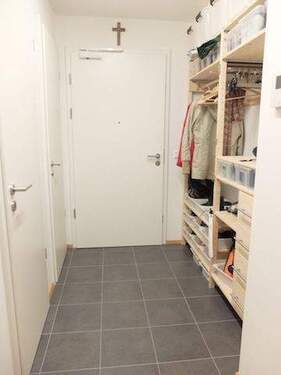 Eingang Garderobe - 3 Zimmer Etagenwohnung in Fürth