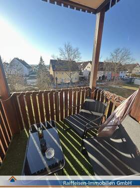 Balkon - 4 Zimmer Etagenwohnung in Regenstauf