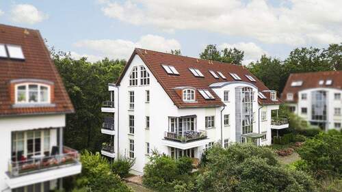 seitlicher Blick - Etagenwohnung mit 86,10 m&sup2; in Seddiner See zum Kaufen