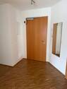 Diele mit Wohnungstür - 