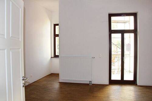 Zimmer - 4 Zimmer Etagenwohnung zur Miete in Halle (Saale)