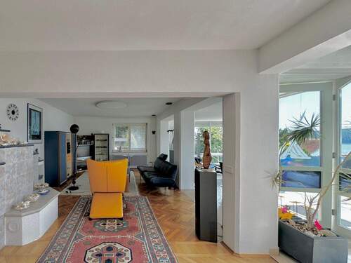 Gemütlicher Wohnbereich - Einfamilienhaus mit 245,00 m&sup2; in Überlingen zum Kaufen