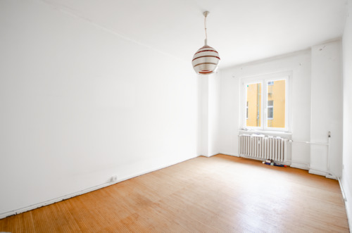 Schlafzimmer - 2 Zimmer Etagenwohnung zum Kaufen in Berlin