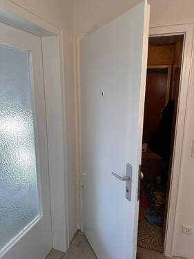 Eingang - 3 Zimmer Etagenwohnung zur Miete in Oberhausen