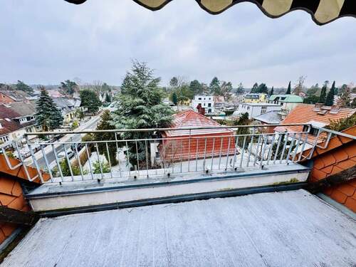 Balkon - Etagenwohnung mit 104,00 m&sup2; in Berlin zum Kaufen