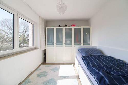 Schlafzimmer II 2. OG - 