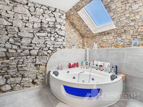 Whirlpool - Einfamilienhaus barrierefrei 