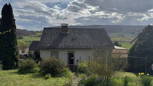 Gartenseite - 5 Zimmer Einfamilienhaus zum Kaufen in Einbeck