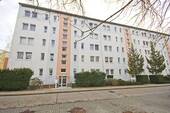 Ansicht vorn - 2 Zimmer Etagenwohnung zur Miete in Halle (Saale)