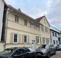 Große Hofreite mit Haus und 8 Zimmern! Über 300qm Fläche für Kreative! - Liederbach am Taunus