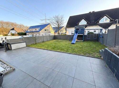 Terrasse und Garten - Einfamilienhaus mit 129,00 m&sup2; in Dortmund zum Kaufen