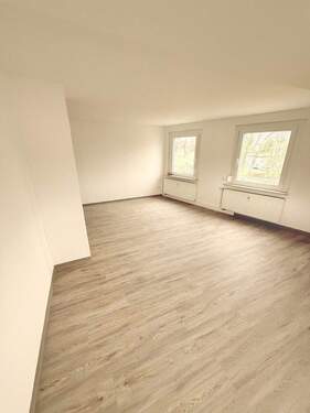 Bild 2 - 4 Zimmer Etagenwohnung zur Miete in Sulzbach am Main