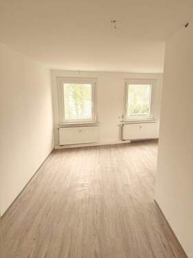 Bild 3 - 4 Zimmer Etagenwohnung in Sulzbach am Main