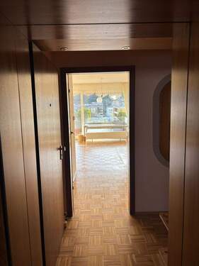 Blick in die Wohnung - 3 Zimmer Etagenwohnung zum Kaufen in Marktheidenfeld