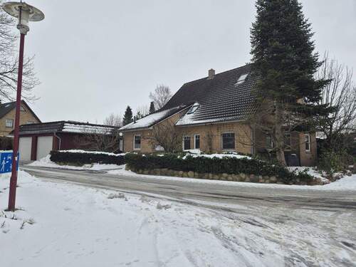 Bild 1 - Einfamilienhaus in Twedt - 365.000,00&nbsp;EUR Kaufpreis, ca.&nbsp; 181,00&nbsp;m&sup2;&nbsp;Wohnfl&auml;che