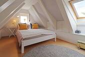 Schlafzimmer DG - 