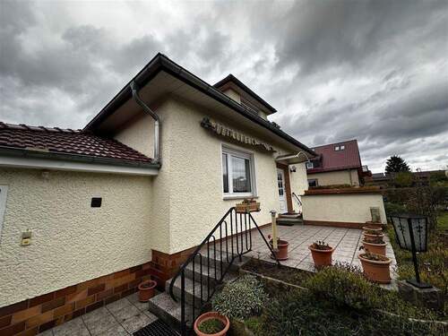 IMG_5700 - Solides kleines Einfamilienhaus in Schönefeld OT Altglienicke zu Verkaufen.