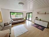 Wohnzimmer mit Terrasse - 