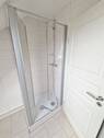 gepflegtes Duschbad - 