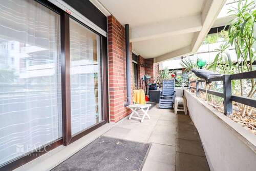 Balkon Schlafzimmer Seite - 