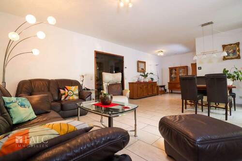 Wohnzimmer - Etagenwohnung mit 97,00 m² in Düsseldorf zum Kaufen