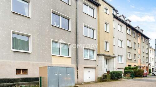 Außenansicht 2 - 4 Zimmer Etagenwohnung zum Kaufen in Essen