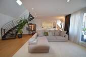 Wohnbereich - 220 m² Luxus auf zwei Etagen im Herzen von Böblingen !