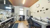 Küche EG - 7 Zimmer Mehrfamilienhaus, Wohnhaus zum Kaufen in Kaiserslautern