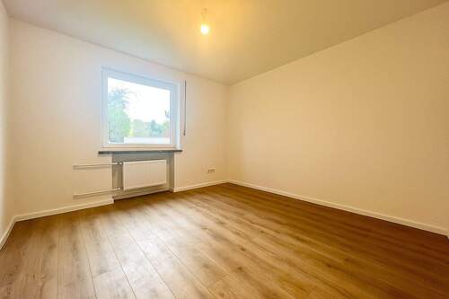Arbeits-/ Gästezimmer - 
