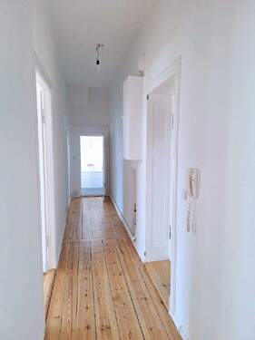 Flur - 3 Zimmer Etagenwohnung in Berlin