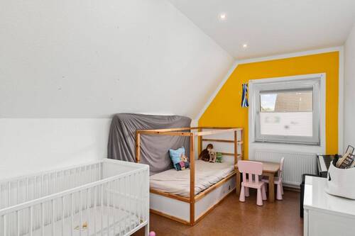 Zimmer 2 Dachgeschoss mit 10,94 m² - 