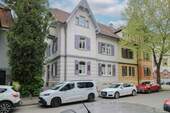 Haus Seitenansicht - 8 Zimmer Mehrfamilienhaus, Wohnhaus zum Kaufen in Rottweil
