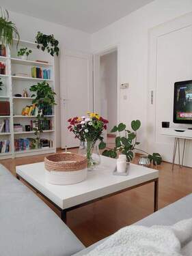 Wohnzimmer - 3 Zimmer Wohnung in ruhiger, grüner Lage