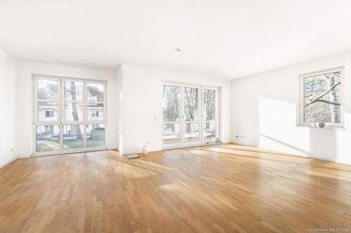 Wohn-/Essbereich - 3 Zimmer Etagenwohnung in Berlin