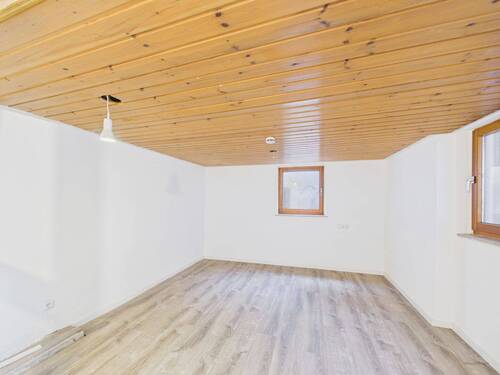 Schlafzimmer EG - Doppelhaushälfte mit 158,00 m&sup2; in Neidlingen zum Kaufen