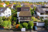 Ansicht - Großzügiges Einfamilienhaus mit Einliegerwohnung und unverbaubarem Stadtblick
