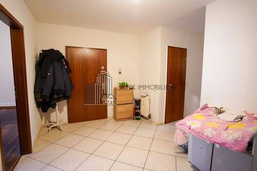 Eingangsbereich - Etagenwohnung mit 84,10 m² in Ludwigshafen am Rhein zum Kaufen