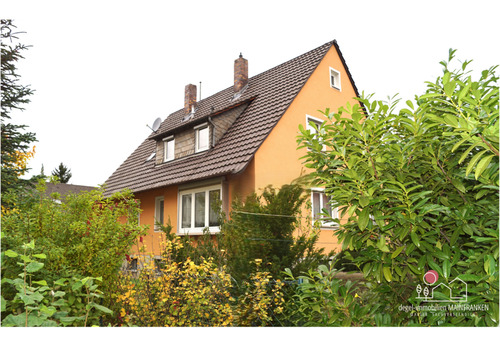 Freistehendes Wohnhaus - 7 Zimmer Einfamilienhaus zum Kaufen in Großlangheim