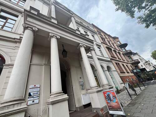 Hausansicht - 2 Zimmer Etagenwohnung zur Miete in Wiesbaden