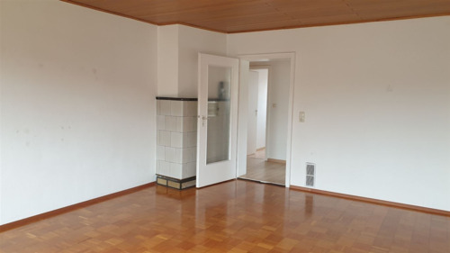 Wohnzimmer OG - 6 Zimmer Mehrfamilienhaus, Wohnhaus zum Kaufen in Emmerting