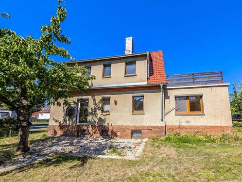 Seitenansicht - Einfamilienhaus mit 158,50 m&sup2; in Zwenkau zum Kaufen