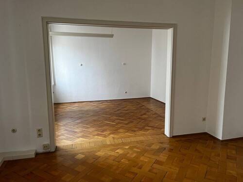 01 Titel.JPG - Großzügige Geschäftsräume oder Wohnung mitten in Sankt Georgen im Schwarzwald