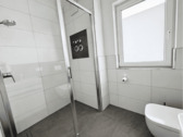 zweites Duschbad - 