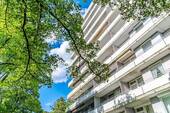 Hausansicht/ Balkone - Etagenwohnung mit 41,50 m&sup2; in München zum Kaufen