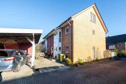 Vorderansicht - 5 Zimmer Reihenendhaus zum Kaufen in Niebüll